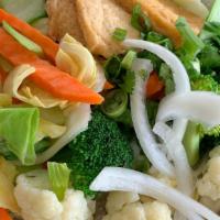 Vege & Tofu (Vege Broth) - Large · Broccoli, Cauliflower, Bok Choy, Cabbage, Napa, Carrots, Tofu, Green onion, Sweet Onion, Cil...