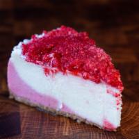 Strawberry Crunch Cheesecake · 