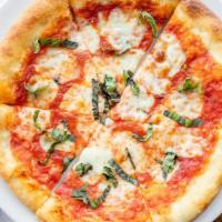 Pizza Margherita · Mozzarella/san Marzano tomato/fresh basil