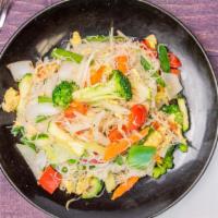 Gluten Free Chow Mein · Thin rice noodles, eggs, cabbage, onion, scallion bean sprouts.