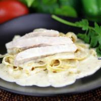 Fettuccine Alfredo With Chicken · 