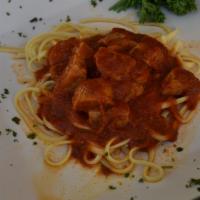 Spaghetti Salsiccia · Italian mild sausage in a marinara sauce.