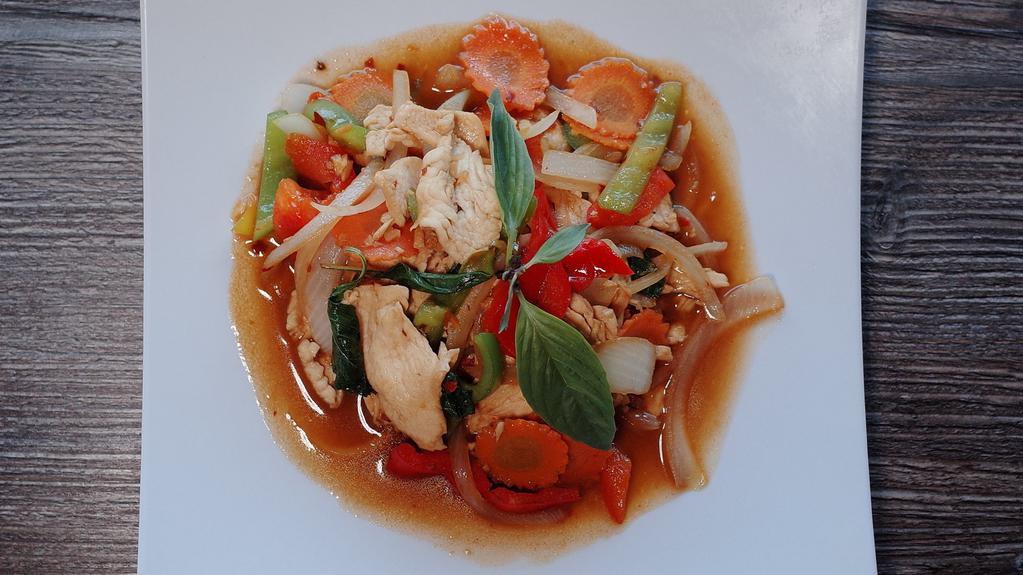 Thai Basil · With bell pepper, onion, carrot and basil.