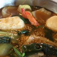 Combo D - Seafood (Squid, Shrimp & Fish Ball) 麻辣烫套餐（海鲜） · Seafood (squid, shrimp and fish ball), lotus, potatoes, mushrooms, enoki mushroom, winter me...
