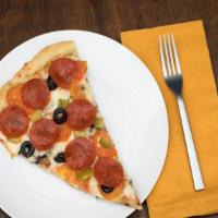 Supreme Pizza 14 Inch · Mushrooms, tomatoes, bell peppers, black olives, pepperoni.