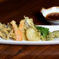 Shojin - Assorted Vegetable Tempura · 7 pieces of vegetable tempura with tempura sauce.