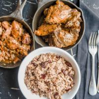 Jerk & Stew Chicken Combo Plate · 