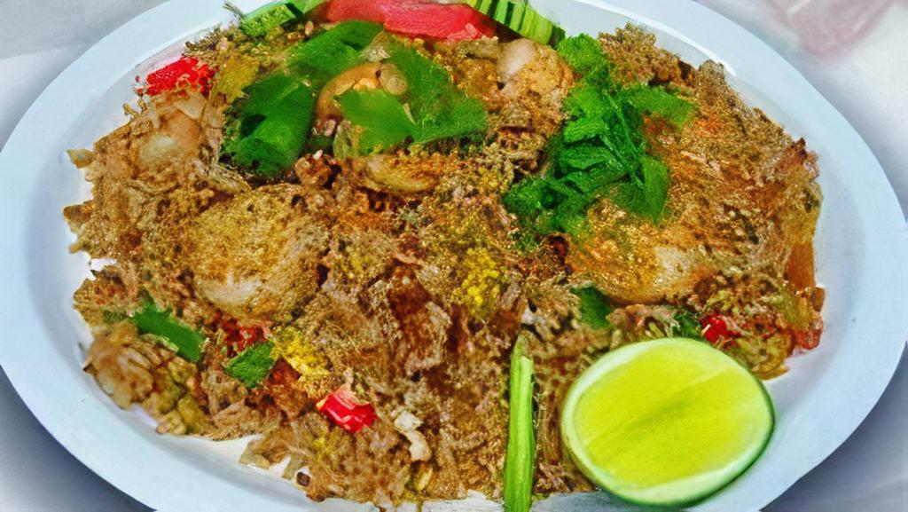 Thai Fried Rice · Egg, onion, and tomato