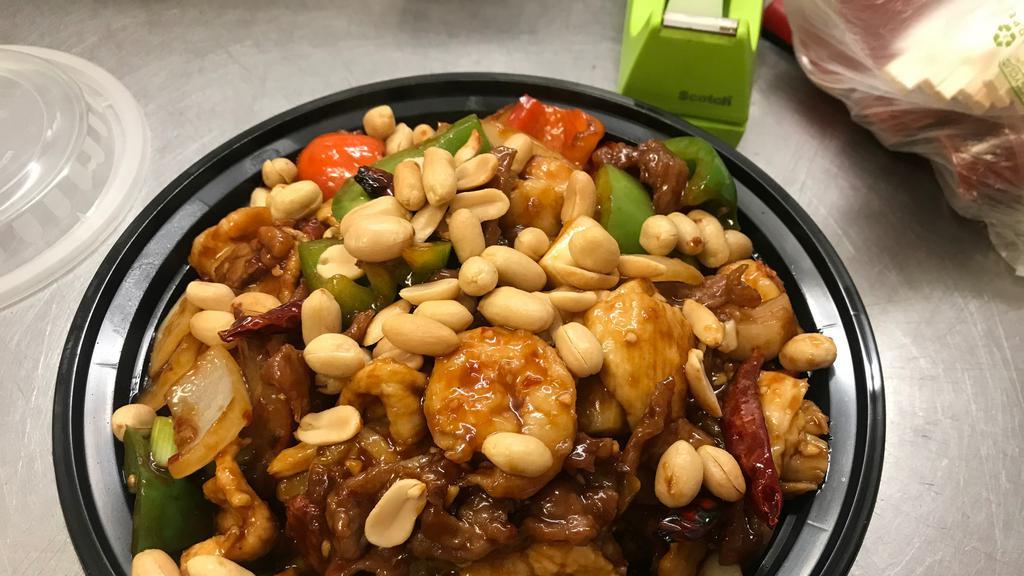 Kung Pao Beef · Healthy. Spicy.