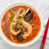 Korean Spicy Seafood Ramen · Shrimp,Mussel,Squid
