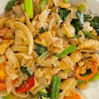 Drunken Noodle ( Chicken) · Spicy stir-fried rice noodles, assorted vegetables, and spices. Served spicy.