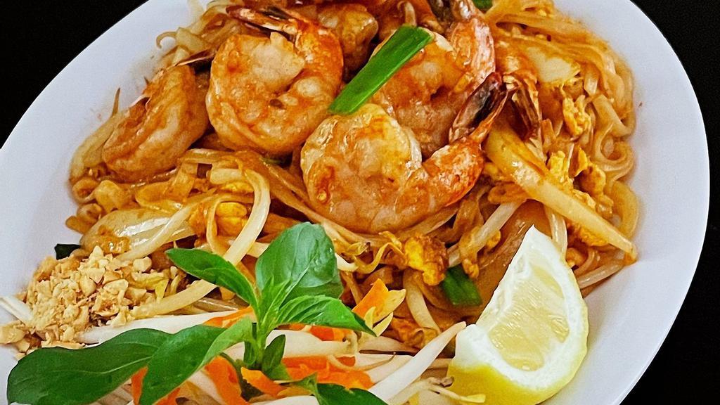 Pad Thai ( Shrimp) · Sweet & spicy stir-fried rice noodles, assorted vegetables, eggs, spices & topped with roasted peanuts. Served spicy. (vegan option available—please specify no egg in special instructions).