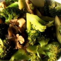 Broccoli Mushroom  · Broccoli and mushrooms sauteed with garlic and light soy sauce.