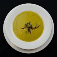 Sopa De Estacion - Seasonal Vegan Soup · Seasonal soup (Vegan)