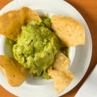 Guacamole W Chips · Fresh Guacamole , includes Chips