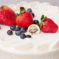 Vanilla & Fresh Fruit Cake -8