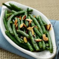 Almond Green Beans - Serves 1-2 · Ready in 5 minutes. A delicately seasoned butter blend pairs perfectly with our green beans ...