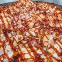 Miner Moe'S Bbq Chicken Small · Barbecue Sauce, Cheese, Red Onions, Chicken, Pineapple, Bacon.