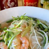 Pho Shrimp · Shrimp & broccoli in your choice of veggie or beef broth.