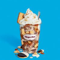 Black & White Cookie Dazzler Sundae – Limited Time Only · Inspired by the classic New York black and white cookie, flavors of our classic vanilla ice ...