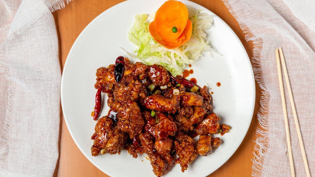 General Tso'S Chicken · Spicy. General's favorite dish. Tender boneless chunks of fried chicken coated in a spicy brown sauce.