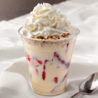 Fresas Con Crema · strawberries and cream, granola, raisin, coconut, almond and whip cream     /     120z