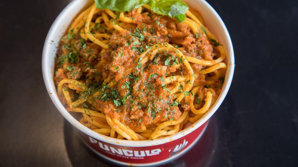 Spaghetti Bolognese · Spaghetti pasta, marinara sauce , basil, ground beef.