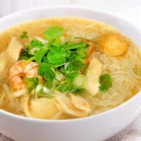 Clear Broth Noodle · Sliced chicken, shrimp, squid balls, fish cake, bean sprouts and scallions.