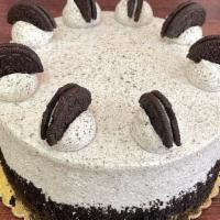 Oreo Mousse Cake · Chocolate cake/ Oreo mousse / Oreo mousse frosting