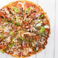 Superrrific · Homemade pizza sauce, mozzarella, pepperoni, mushroom, red onion, green bell pepper and Ital...