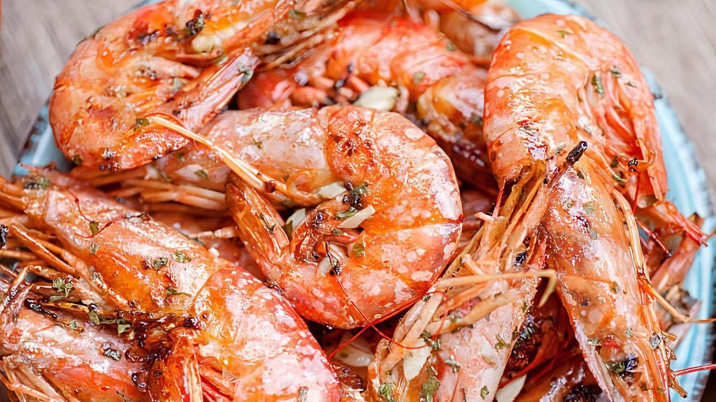 Shrimp With Salt & Pepper · Crispy shrimp wok stir-fried with salt and pepper seasoning with spice.
