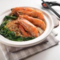 Taiwan Style Rice Noodle · Thin thai rice noodle with bell pepper onion pork and shrimp wok stir-fried in spicy thai sa...