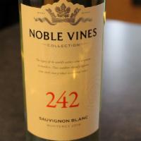 Noble Vines Sauvignon Blanc  · 