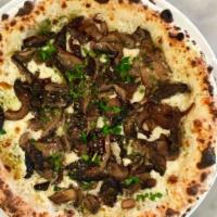 Funghi · Mix of wild mushrooms, pesto sauce, fontina, mozzarella, caramelized onions , with truffle o...