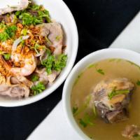 Phnom Penh/Hũ Tiếu Nam Vang · Soup Style. Seafood (shrimp, squid), pork meat, pork intestine( pork heart, liver, end-gut) ...