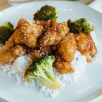 Sesame Chicken Combo · One vegetable egg roll, with chicken chow mein, and choice of chicken fried rice or steamed ...