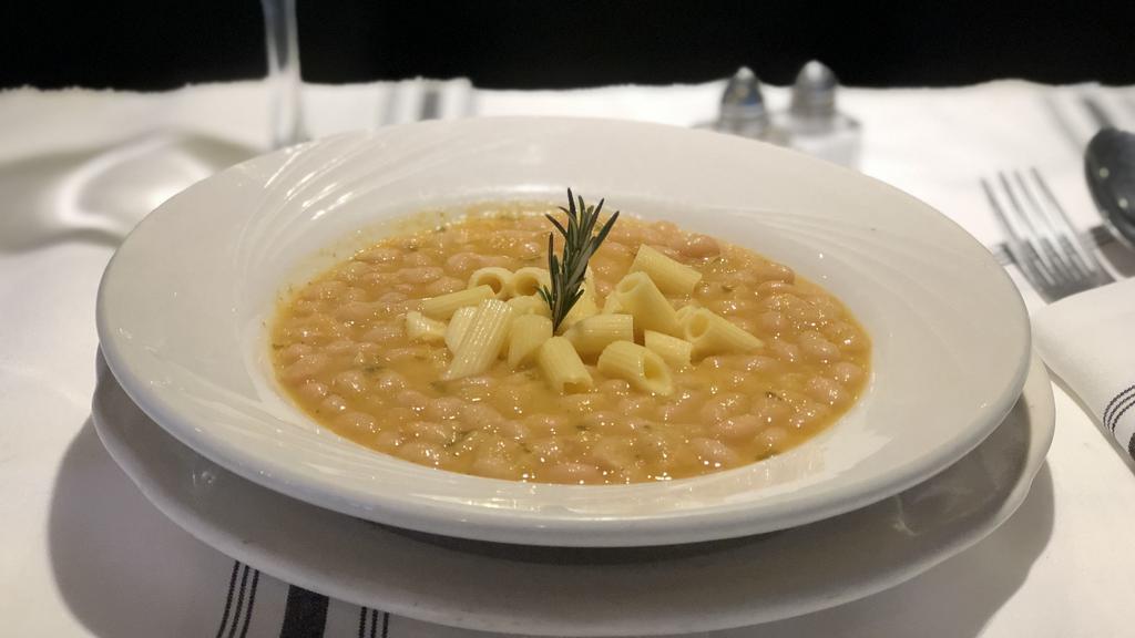 Pasta Fagioli Soup · Pasta and white bean soup.