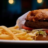 Burger Combo · Hamburger, or cheeseburger, tomato, lettuce, ketchup, thousand island, jalapenos, fries, and...