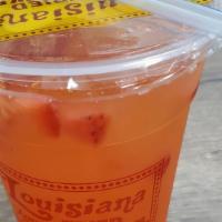 Strawberry Lemonade · 197 cal.