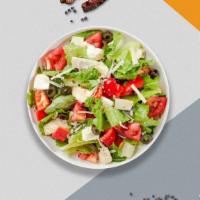 Salad Master · (Vegetarian) Romaine lettuce, cherry tomatoes, cucumbers, ham, turkey, mozzarella and onions...