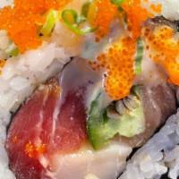 Sushi & Roll Combo · 7 pcs assorted nigiri and California roll