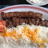 Chelo Kabab Soltani · Combination of beef Barg and Koobideh.