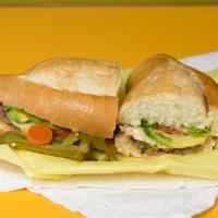 Torta Special · Lomo, jamon, queso, lechuga, aguacate, tomate, mayonesa y salsa chipotle