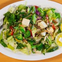 Tofu Broccoli  (Vegan) · Romaine lettuce, alfalfa sprouts, bell peppers, baby spinach, broccoli, tofu, green beans, n...