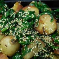 Garlic Ranch Potato (Vegan) · Fenugreek, spinach and garlic.