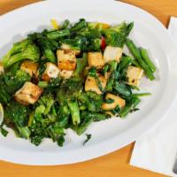 Tofu With Broccoli, Spinach & Long Beans  (Vegan)) · Pan-fried in herbs with bell peppers and green beans.