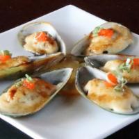 Baked Green Mussels · Baked with creamy bake sauce. Topped with smelt eggs, scallions, and eel sauce.