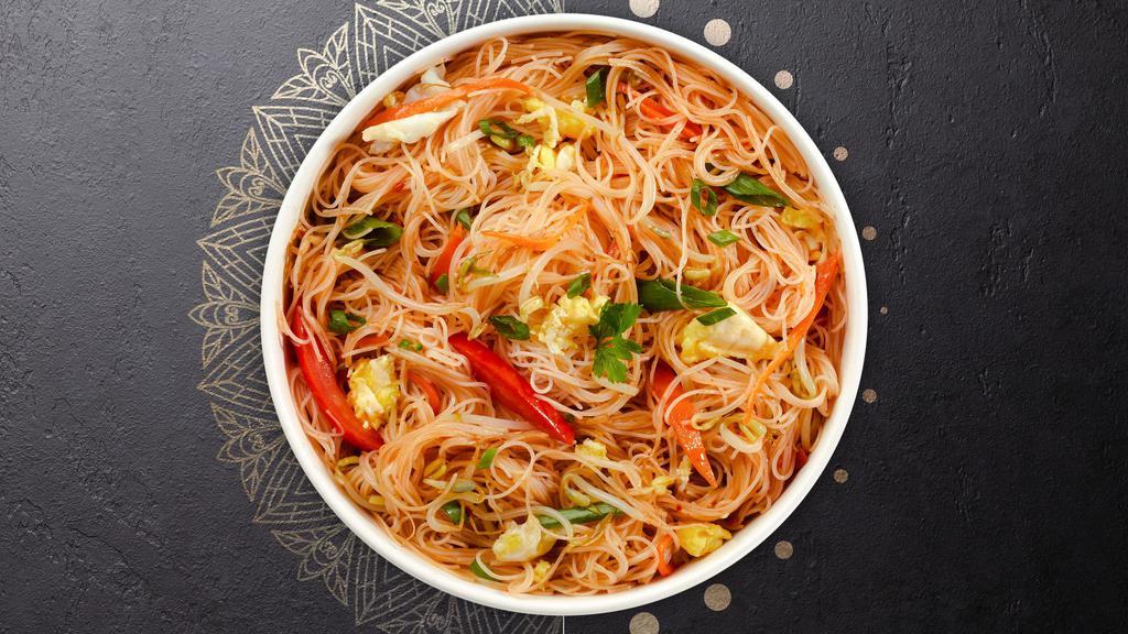 Pad Woon Sen · Glass noodles. Stir fried glass noodles, egg, scallion, tomato, bean sprout and carrot.