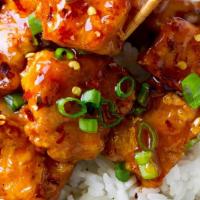 Spicy Chicken Bowl · Bang Bang Sauce, Chicken and Green Onion