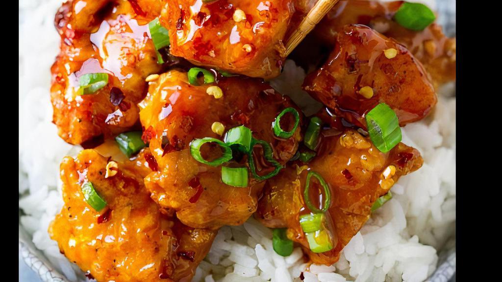 Spicy Chicken Bowl · Bang Bang Sauce, Chicken and Green Onion